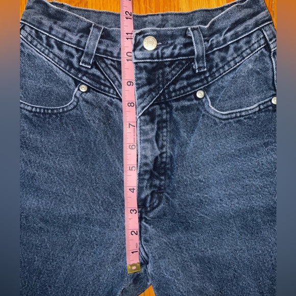 BAREBACK ROPERS - Picture 9 of 12